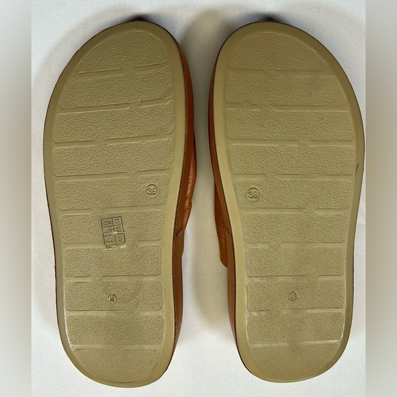 NWT Sumner Slip On Sandals - Picture 10 of 11